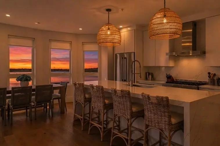 60 Newbury St #1, Quincy, MA 02171 - #2