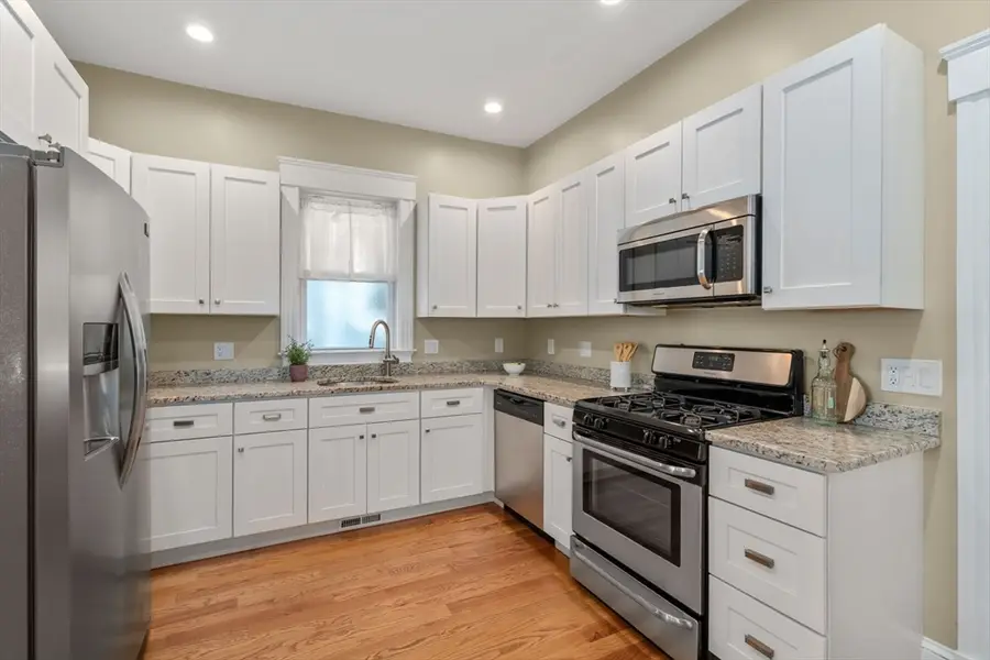 19 Pinckney Street #1, Somerville, MA 02145 - #2