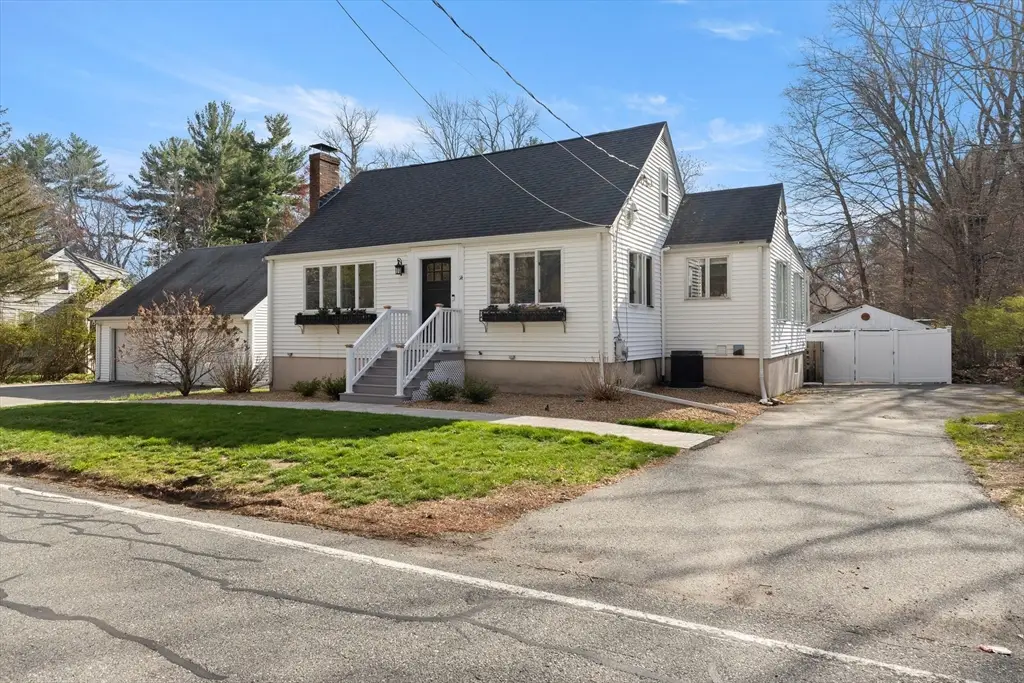 14 Mill St, North Reading, MA 01864 - #1