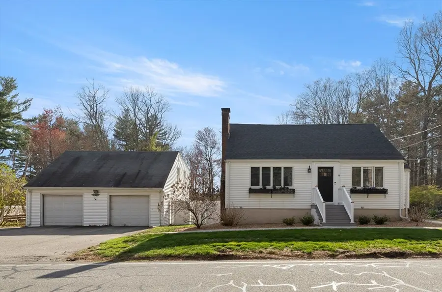 14 Mill St, North Reading, MA 01864 - #2