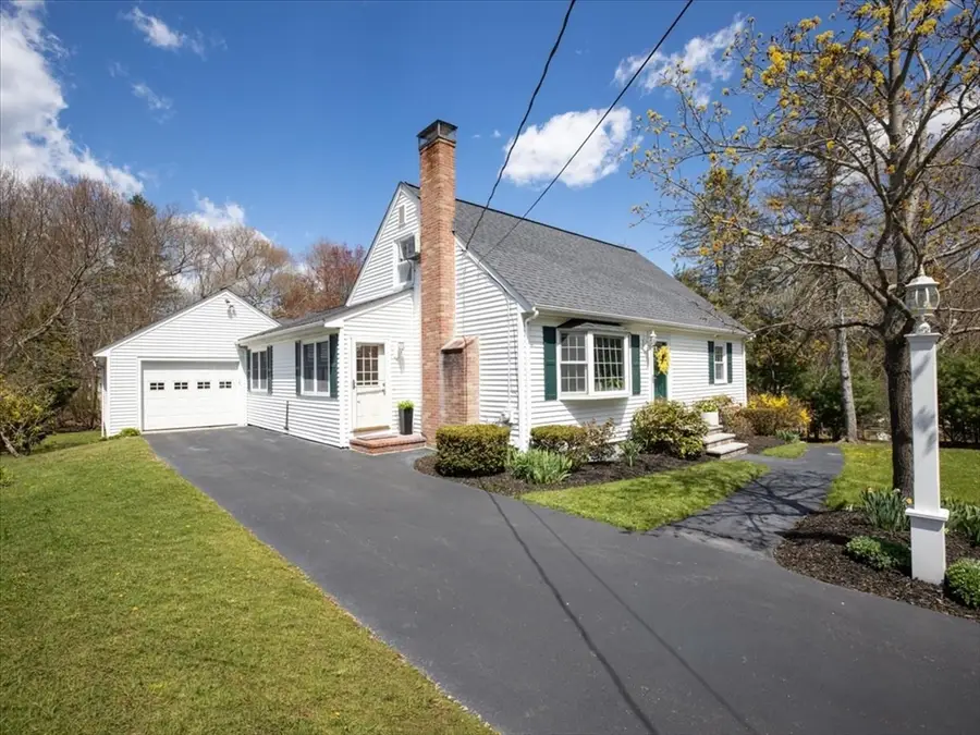 16 Howland Ter, Stoughton, MA 02072 - #3