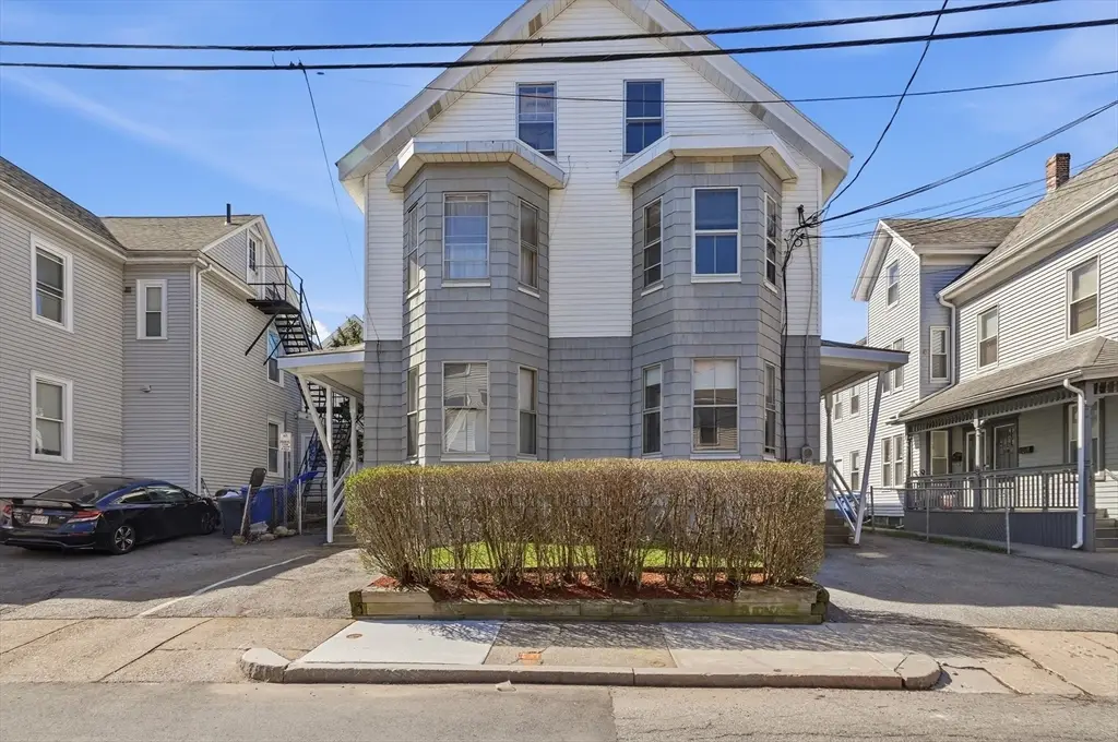 123-125 Chestnut Street, Waltham, MA 02453 - #1