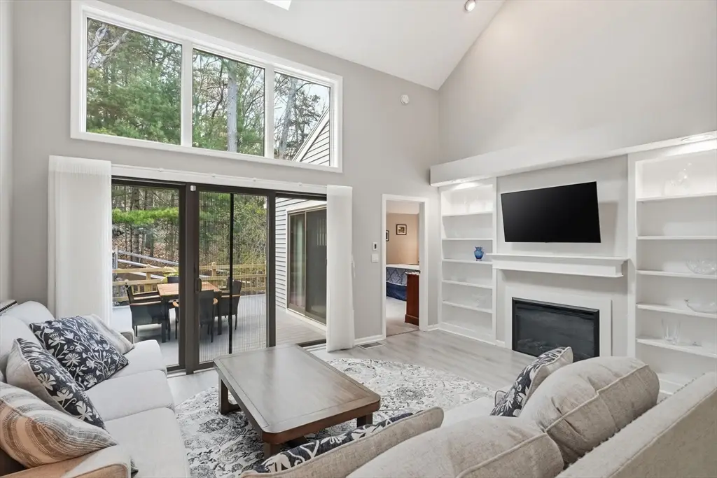 59 Hillside Dr #59, Wayland, MA 01778 - #1