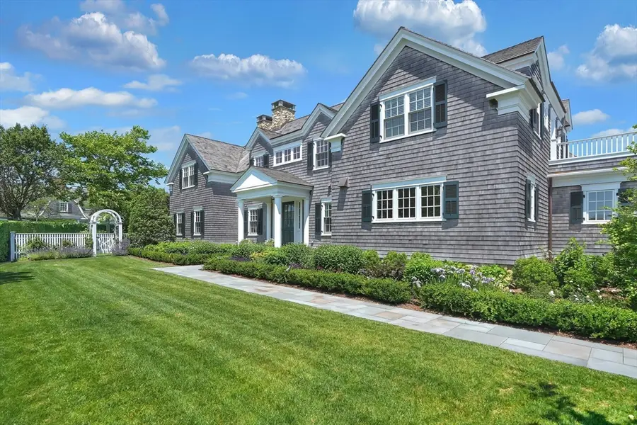 3 Field Club Ln, Edgartown, MA 02539 - #2