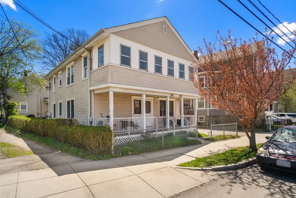 1142-1144 Plymouth Ave, Fall River, MA 02721 - #1