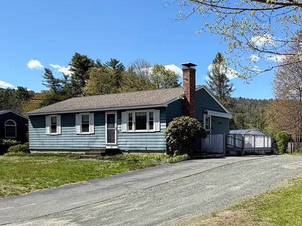 19 Arnold Ln, Greenfield, MA 01301