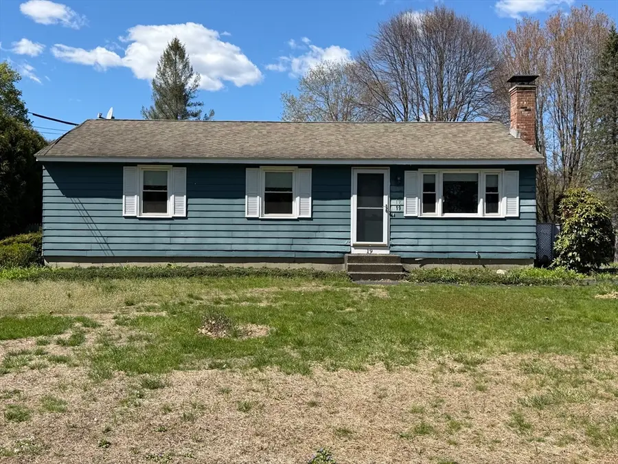 19 Arnold Ln, Greenfield, MA 01301 - #3