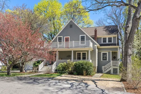 13 Cantwell Rd, Milton, MA 02186