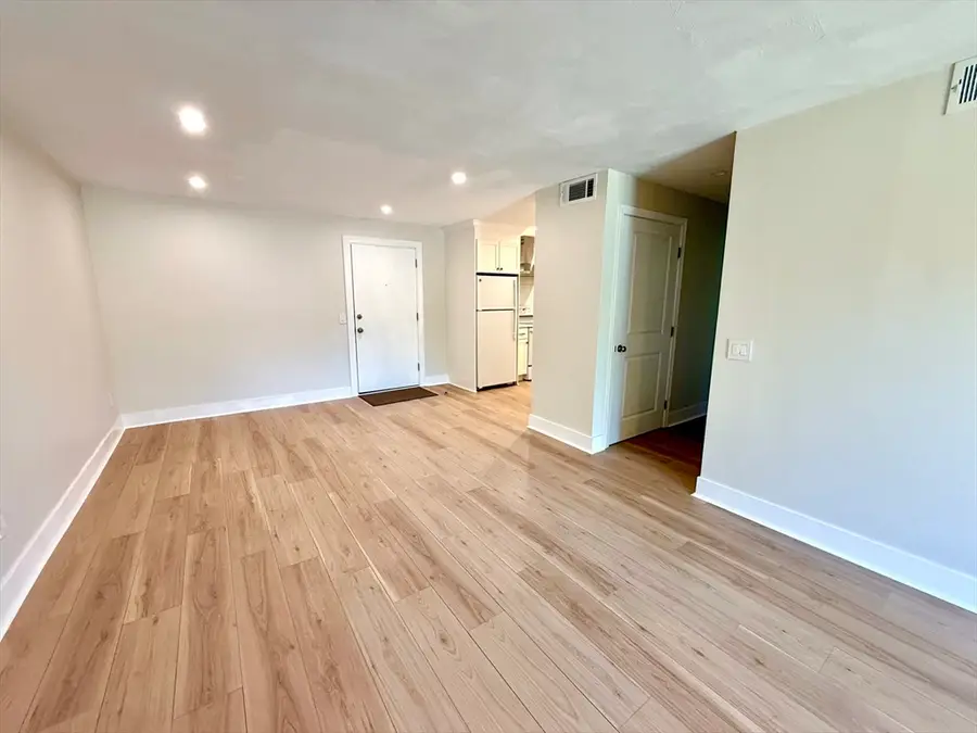 176 Maple Ave #5-25, Rutland, MA 01543 - #3