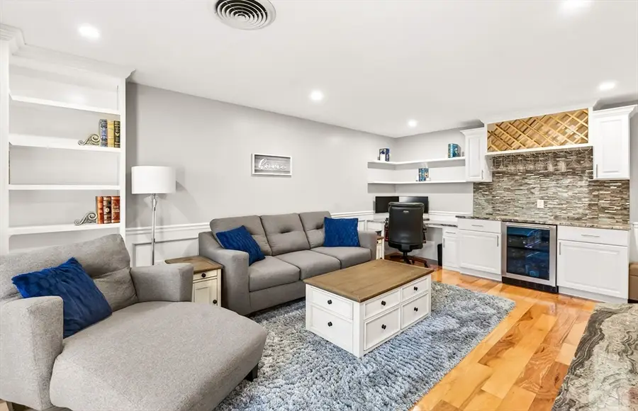 31 Church Green #102, Taunton, MA 02780 - #3