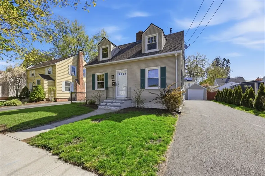 83 Ellsworth Ave, Springfield, MA 01118 - #3