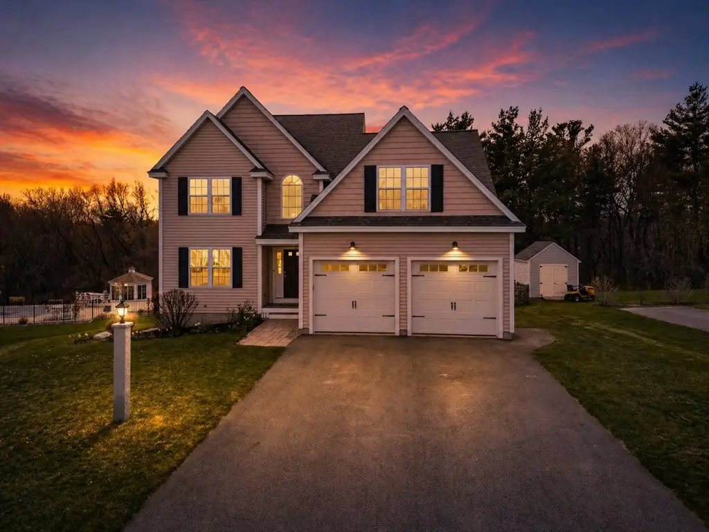 12 Poplar Hill Cir, Merrimac, MA 01860 - #1