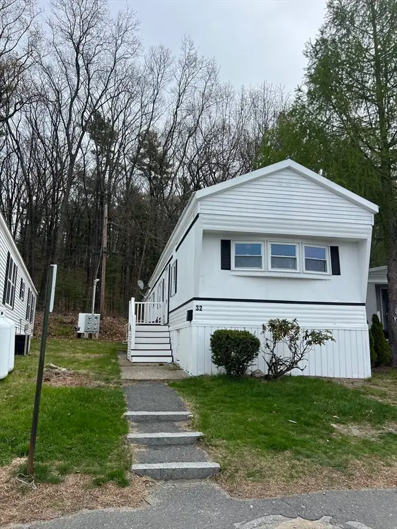 32 Mustang Avenue, Marlborough, MA 01752 - #2