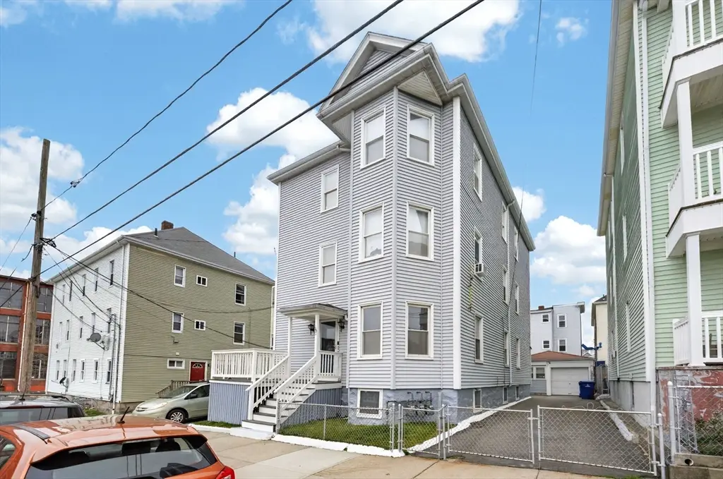 187 David St, New Bedford, MA 02744 - #1
