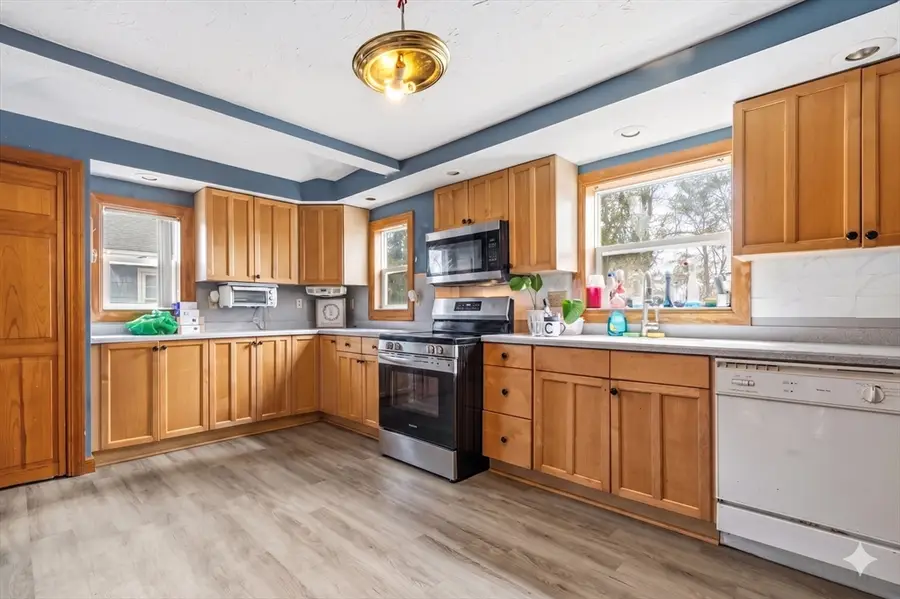 20 George St, Fitchburg, MA 01420 - #2