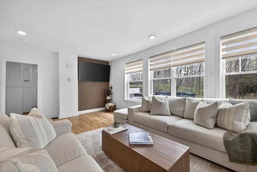 12 Linden St, Berlin, MA 01503 - #3