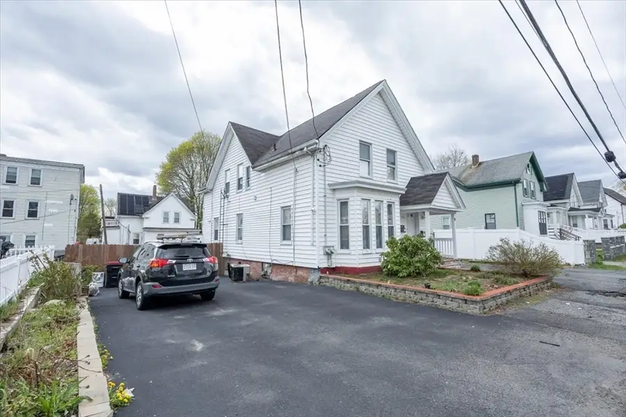 21 Pine Ave, Brockton, MA 02301 - #2