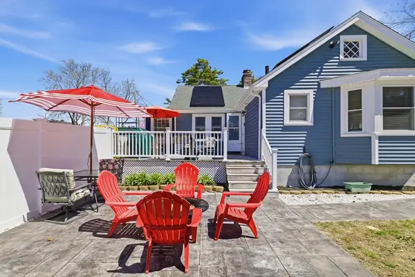 6 Birch St, Wareham, MA 02571