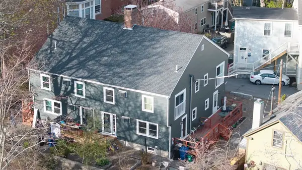 394 Essex St #3, Salem, MA 01970