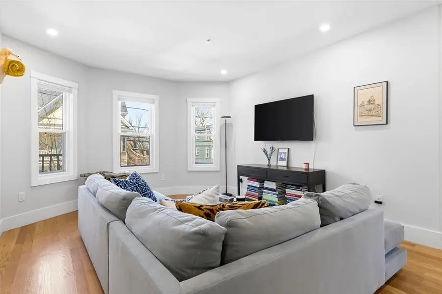 32 Cambridge Terrace #1, Cambridge, MA 02140 - #3