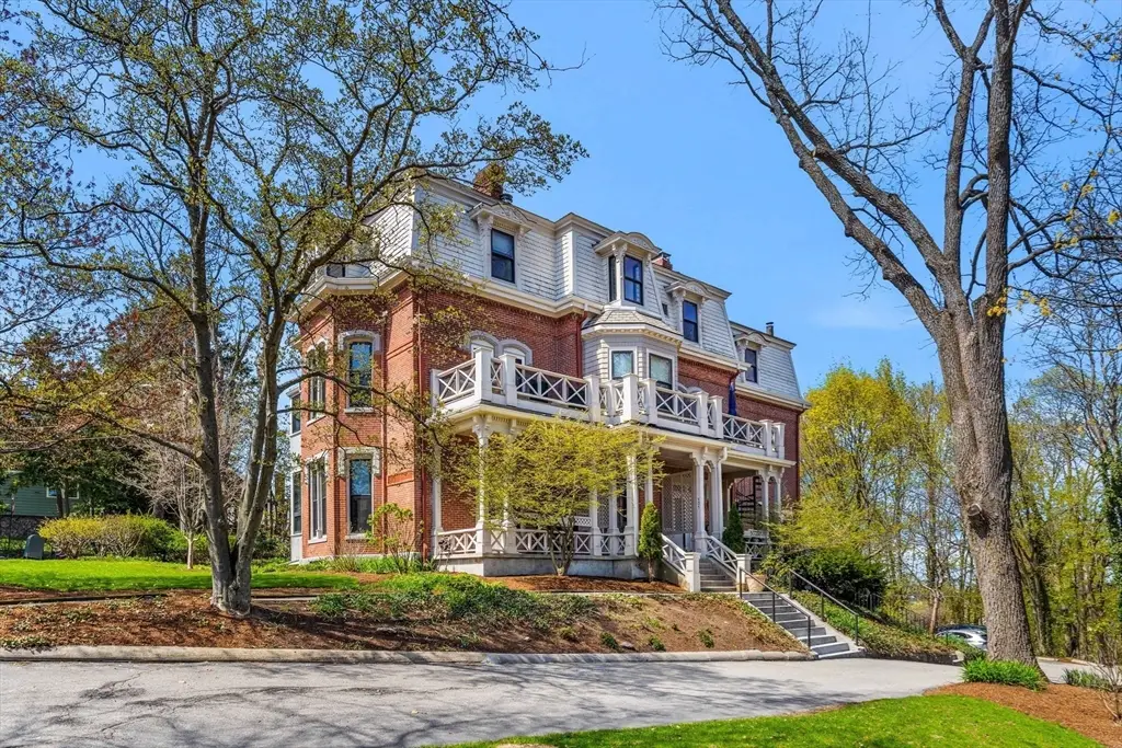 101 Summit #E, Brookline, MA 02446 - #1