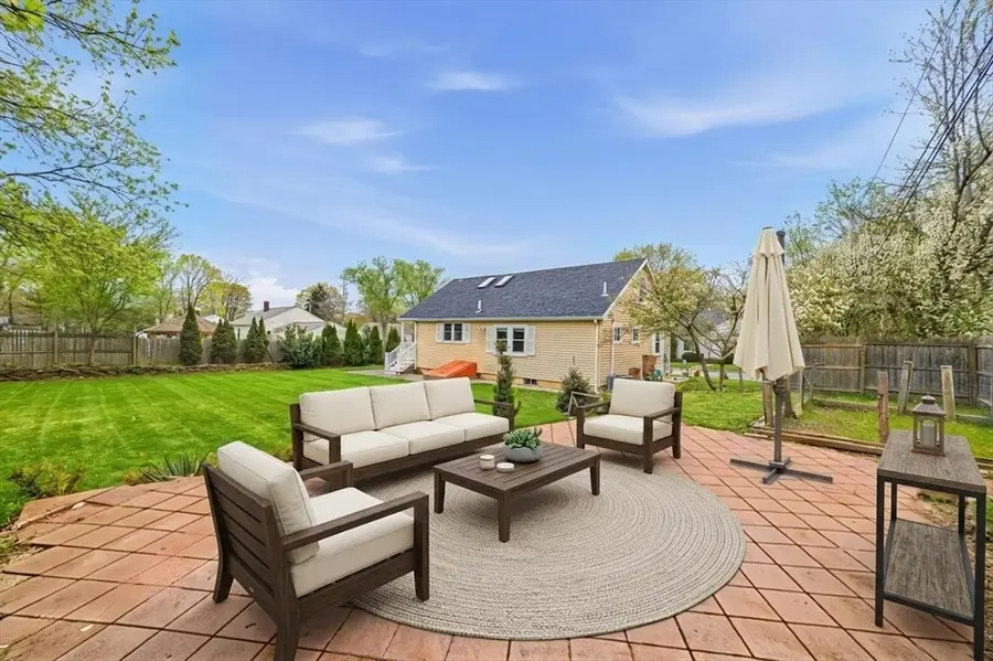 39 Brook St, Mansfield, MA 02048 - #2