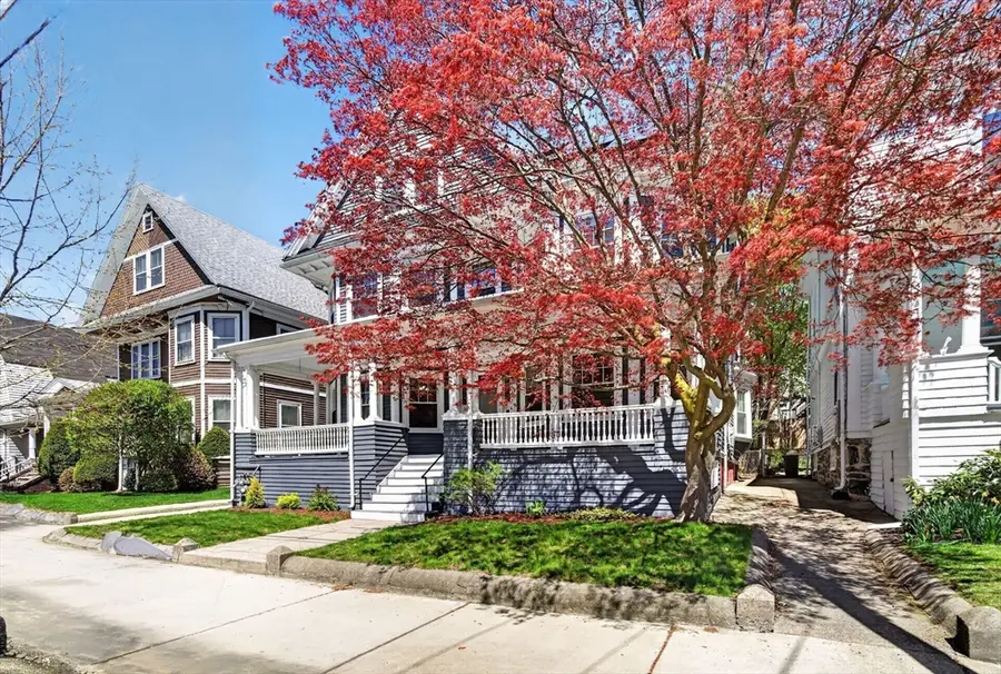 6 Hampshire St, Everett, MA 02149 - #3