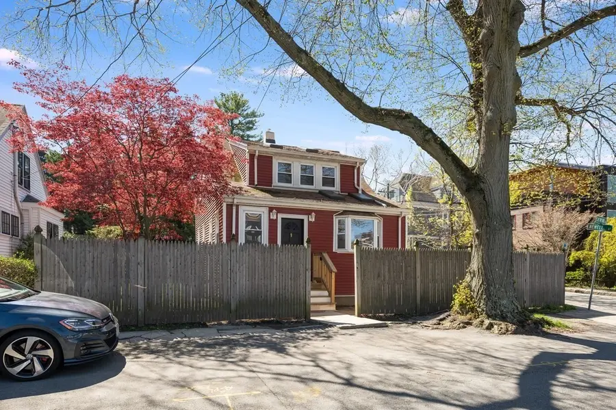 1 Chetwynd Road, Cambridge, MA 02140 - #3