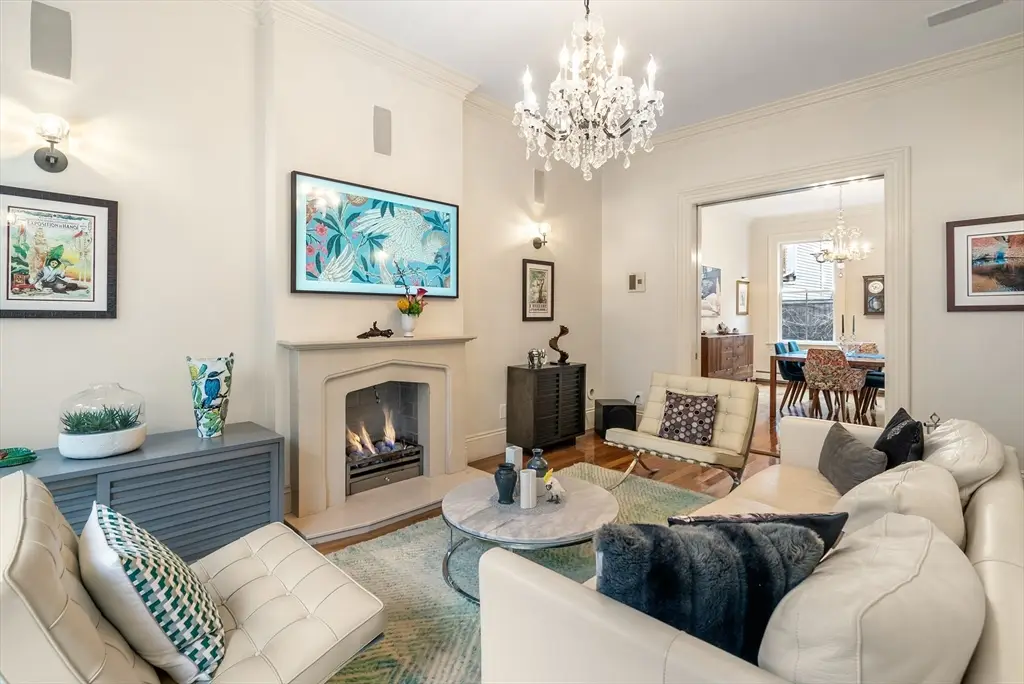 11 Lawnwood Place, Boston, MA 02129 - #1