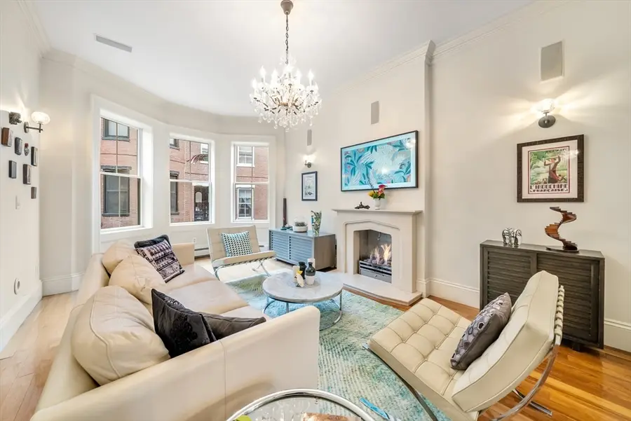 11 Lawnwood Place, Boston, MA 02129 - #2