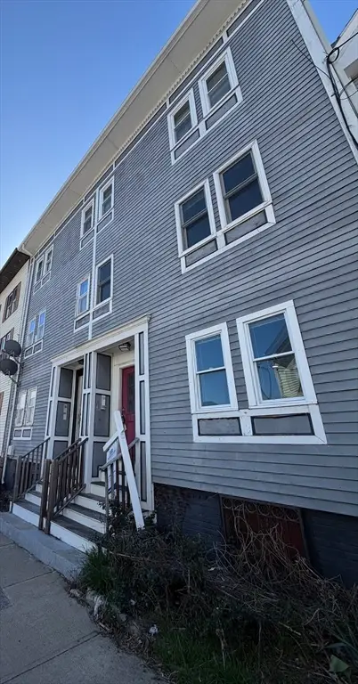 8 Leeds St, Boston, MA 02127