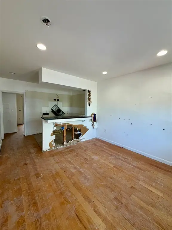 8 Leeds St, Boston, MA 02127 - #3