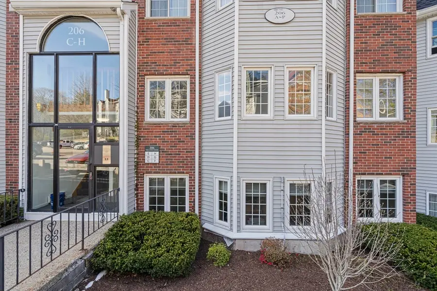 206 Tall Oaks Dr #F, Weymouth, MA 02190 - #2