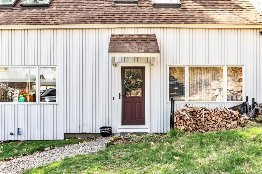 40 Webster Ave, Beverly, MA 01915 - #3