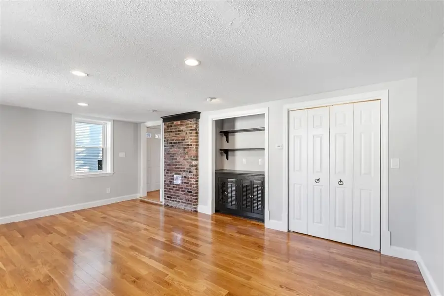 23-25 Putnam St, Salem, MA 01970 - #3