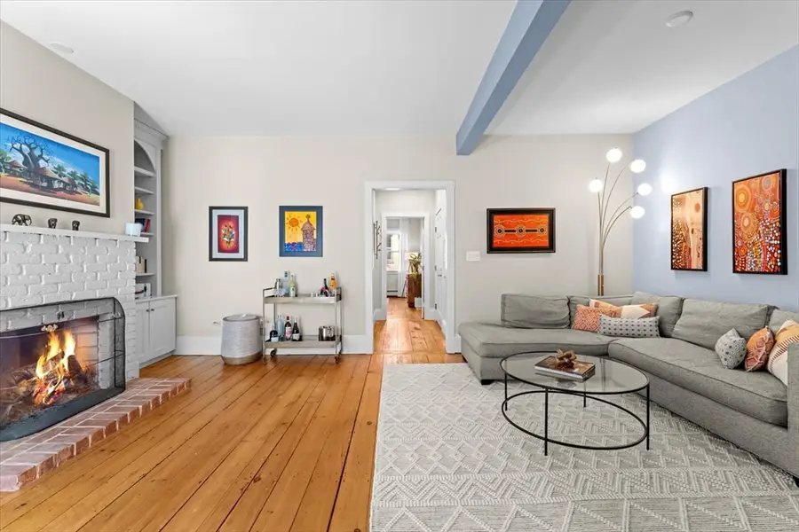 33 Mystic St #1, Boston, MA 02129 - #2