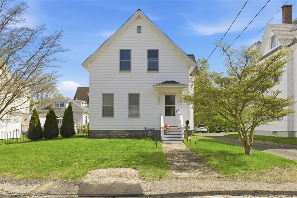 410 Cohannet St, Taunton, MA 02780 - #1