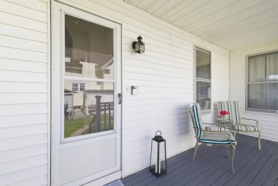 410 Cohannet St, Taunton, MA 02780 - #3