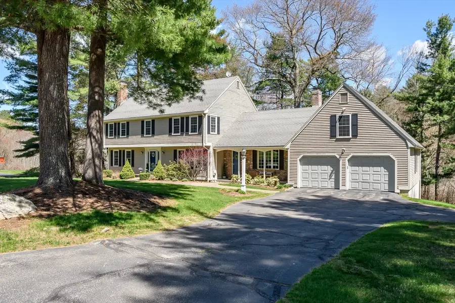 36 Bubbling Brook Rd, Walpole, MA 02081 - #2