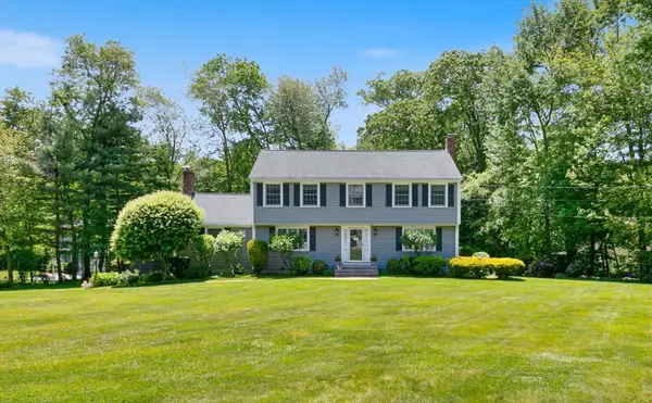 33 Kathleen Drive, Andover, MA 01810