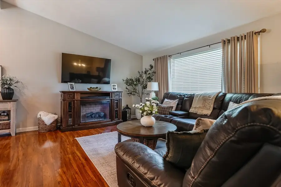 182 North Ave, Brockton, MA 02302 - #3