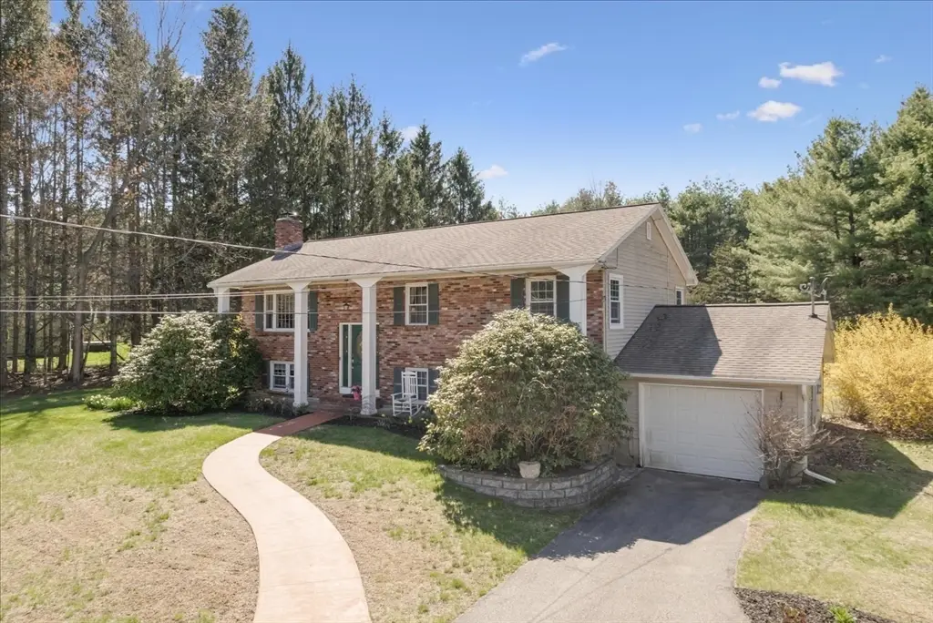 138 Benjamin Rd, Shirley, MA 01464 - #1