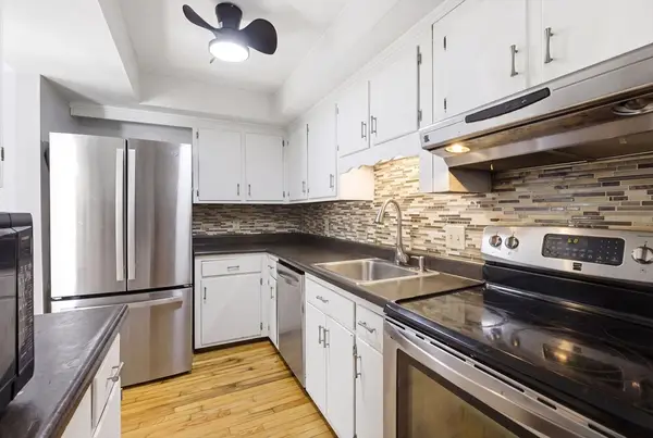 112 Lowell St #11, Peabody, MA 01960