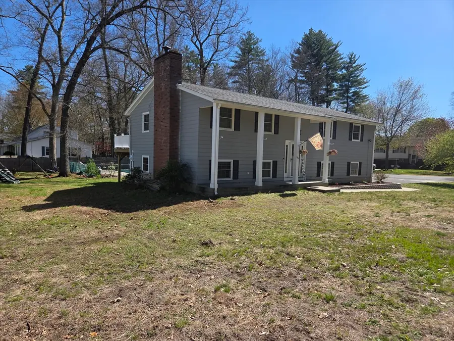 166 Pomeroy Meadow Rd, Southampton, MA 01073 - #3