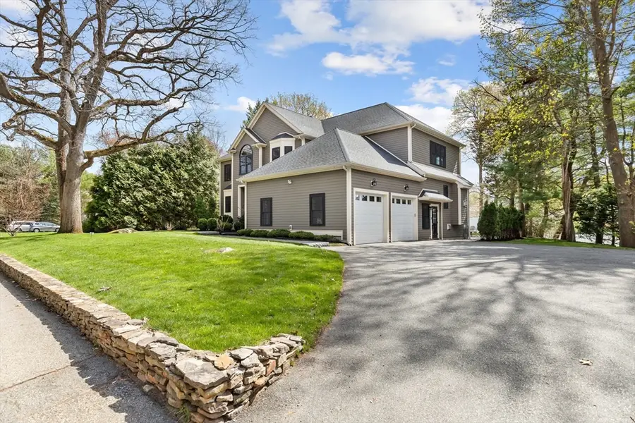 15 Summer St, Lexington, MA 02420 - #3