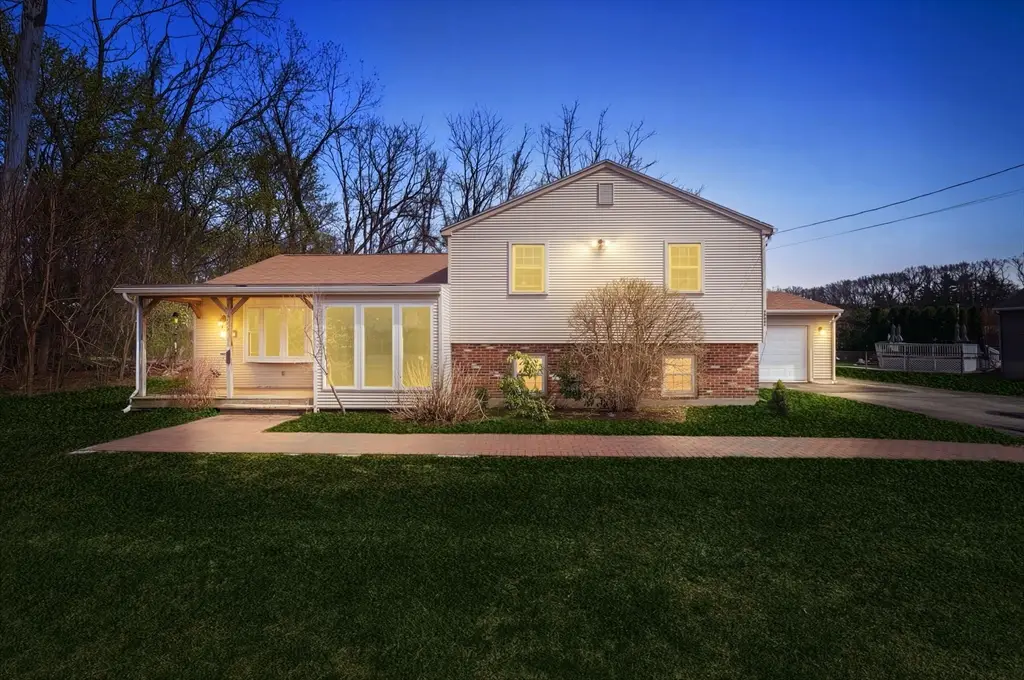 137 Bryn Mawr Ave, Auburn, MA 01501 - #1