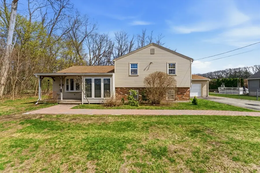 137 Bryn Mawr Ave, Auburn, MA 01501 - #3