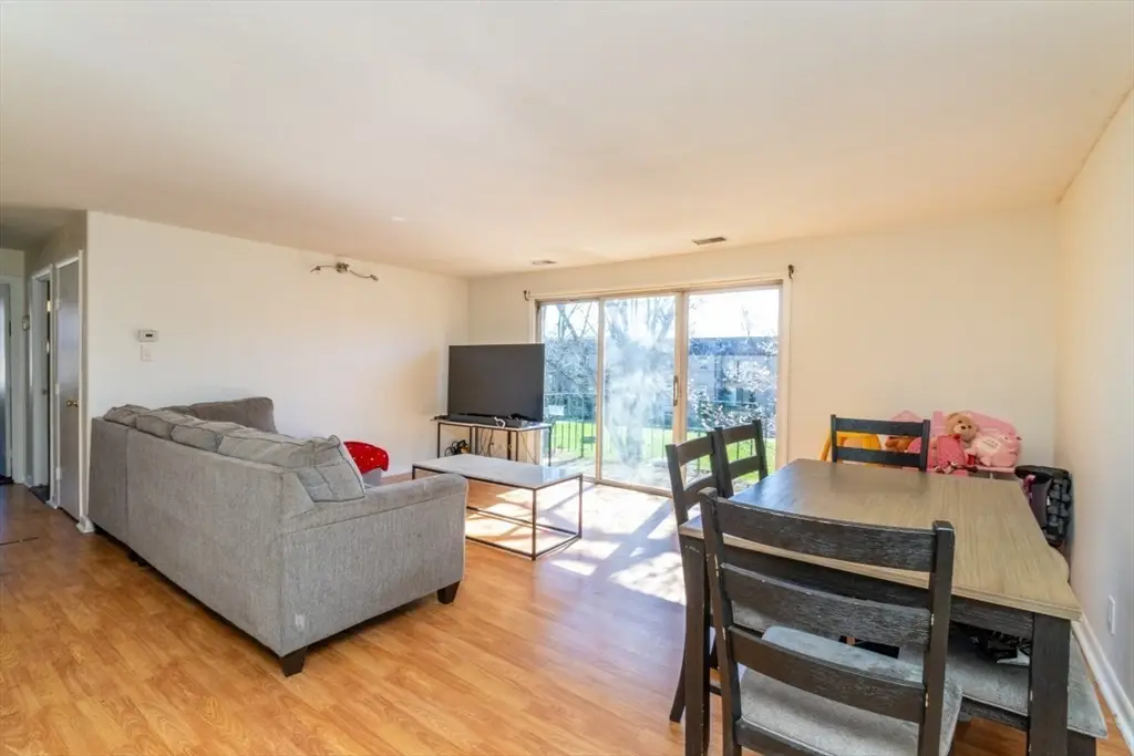 100 Oak Ln #12, Brockton, MA 02301 - #1