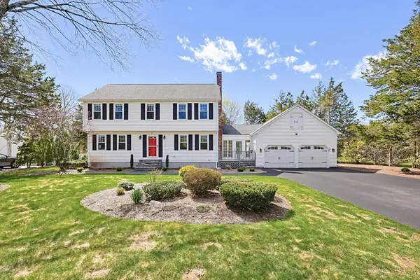 45 James St, Mansfield, MA 02048