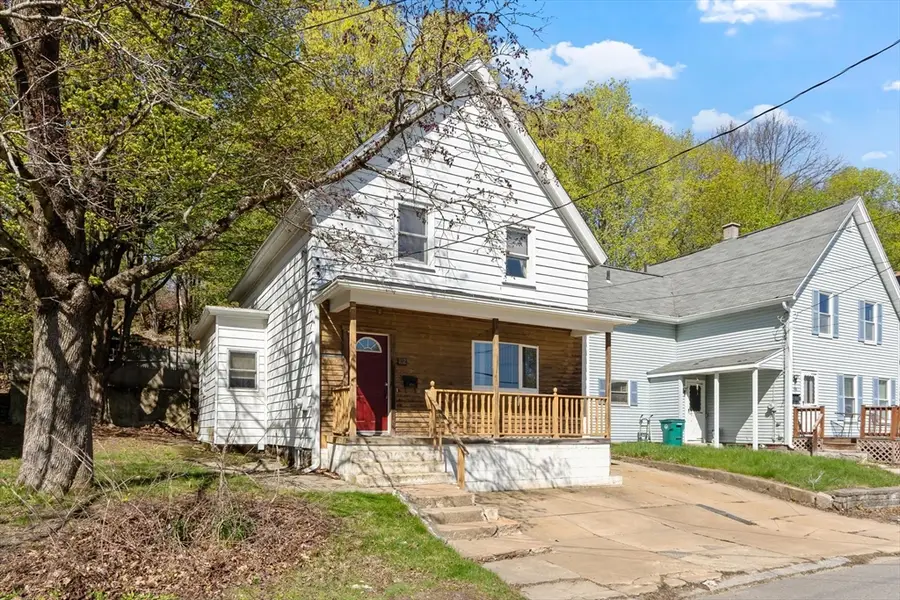 102 Canton St, Fitchburg, MA 01420 - #3